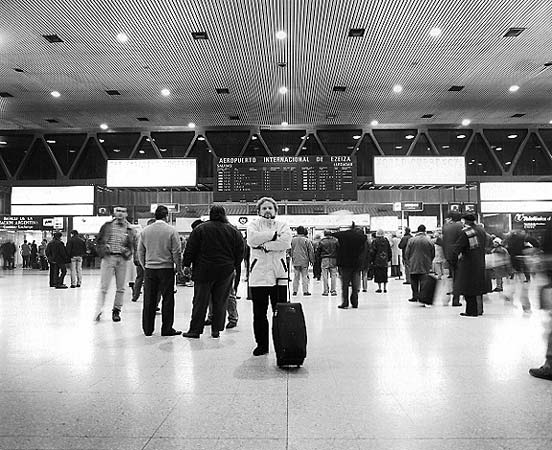 Click on picture to return / Oprima la imagen para regresar